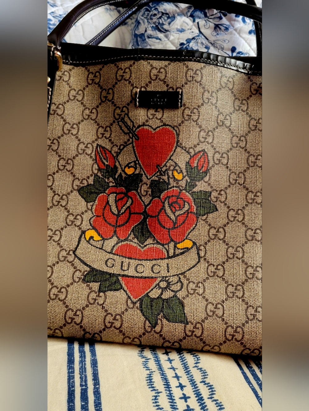 GUCCI GG Supreme Medium Joy Tote Tattoo Rose Hearts collection Authentic! - Picture 2 of 16